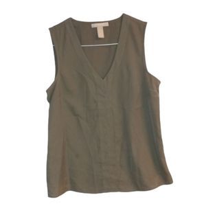 Banana Republic Olive Green Sleeveless Top . 😍